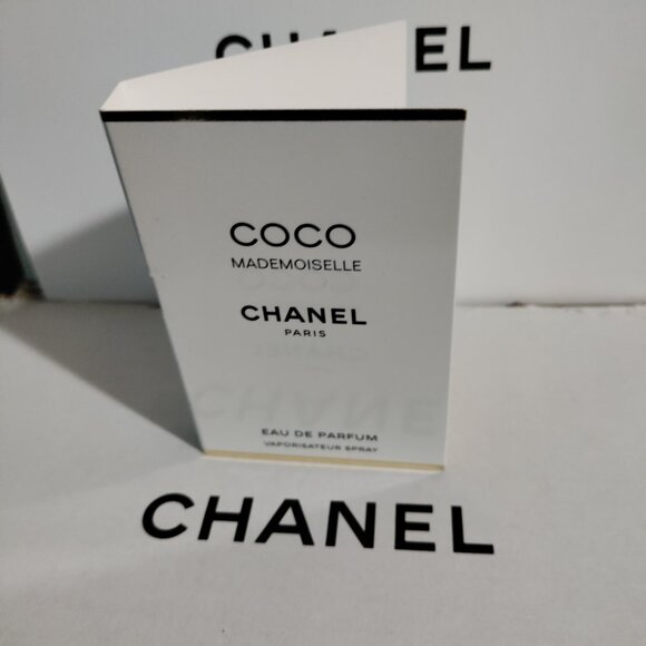 COCO CHANEL MADEMOISELLE SAMPLE . NEW - Picture 1 of 5